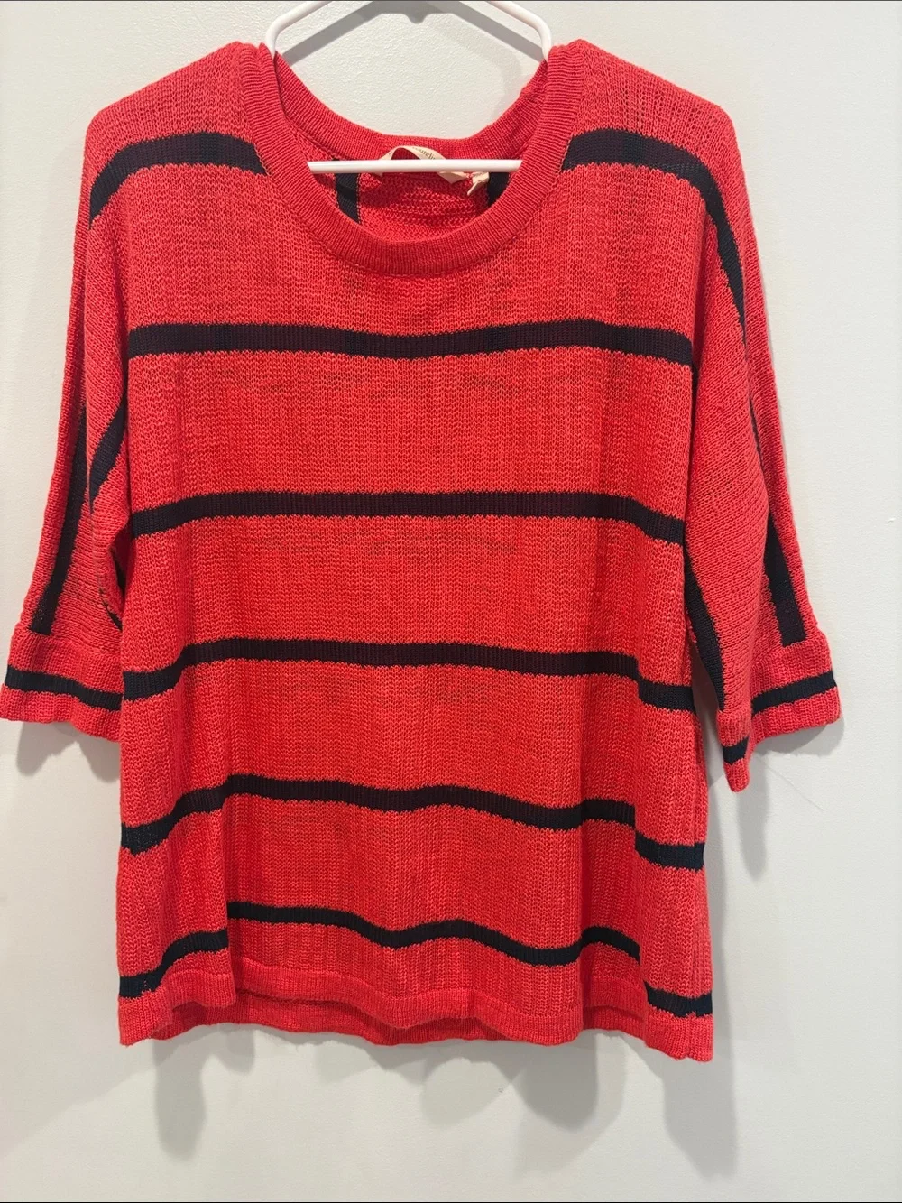 Red and navy Striped Knit Top ptp 20 length 27